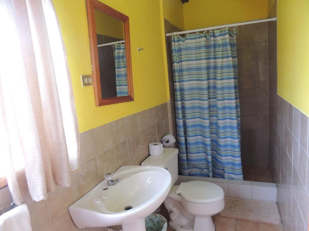 Hotel El Albergue Espanol Puerto Misahuallí Quarto foto